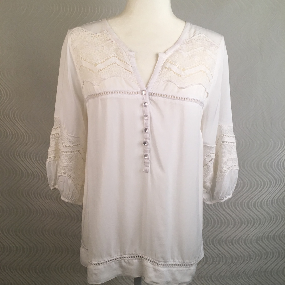 Solitaire ¾ length sleeve bohemian white blouse, M